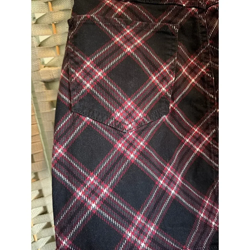 SO plaid pattern